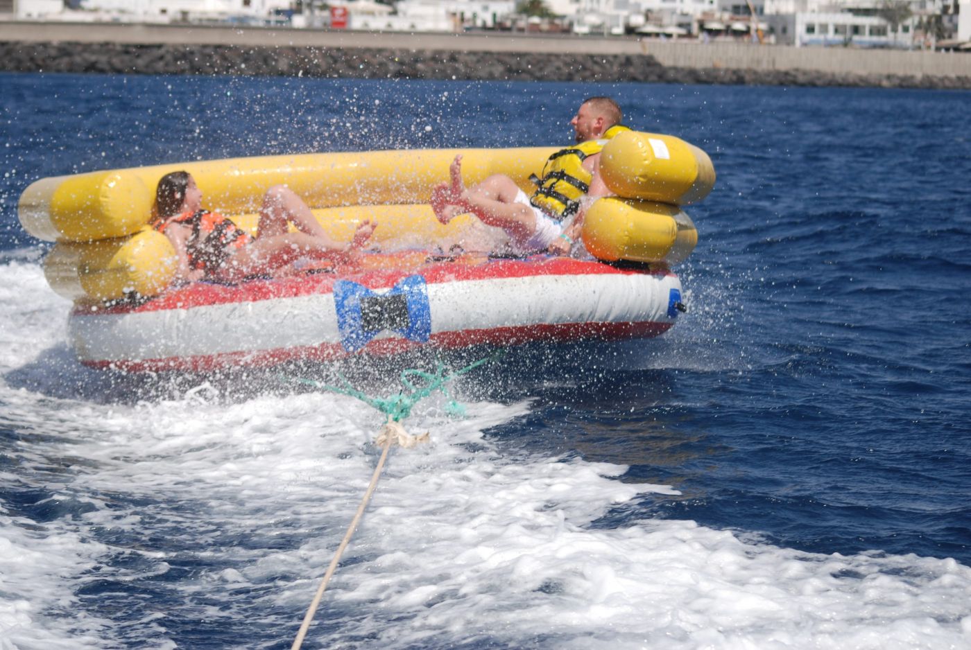 Ovni loco en Puerto del Carmen